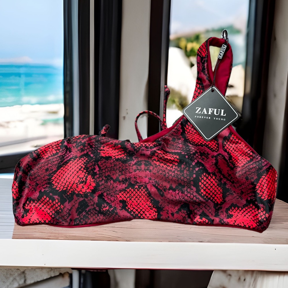 Zaful Snake Print Red Black Bikini TOP Medium NWT